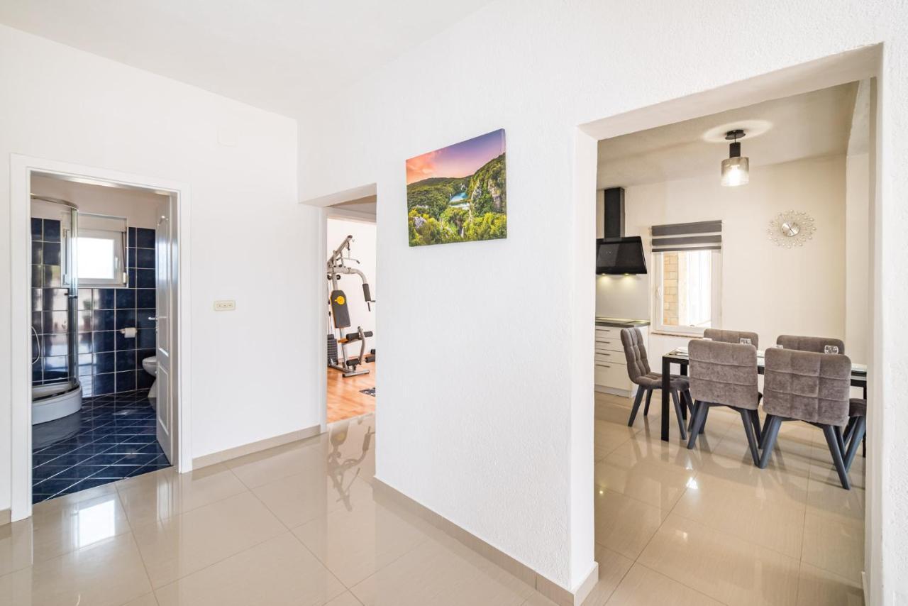 Villa Gabi Pridraga Exteriör bild