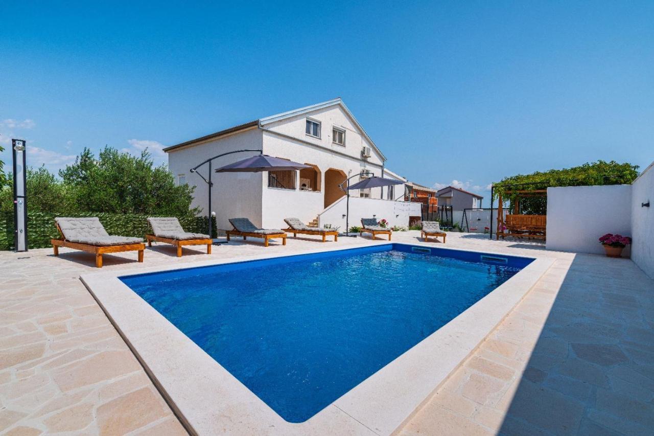 Villa Gabi Pridraga Exteriör bild
